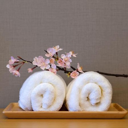 Cherry Blooming Tokyo- All Suite Boutique Hotel 东京伊樱里-中央区全套房艺术酒店 Exterior foto