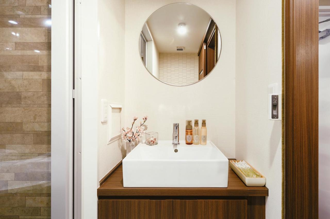 Cherry Blooming Tokyo- All Suite Boutique Hotel 东京伊樱里-中央区全套房艺术酒店 Exterior foto